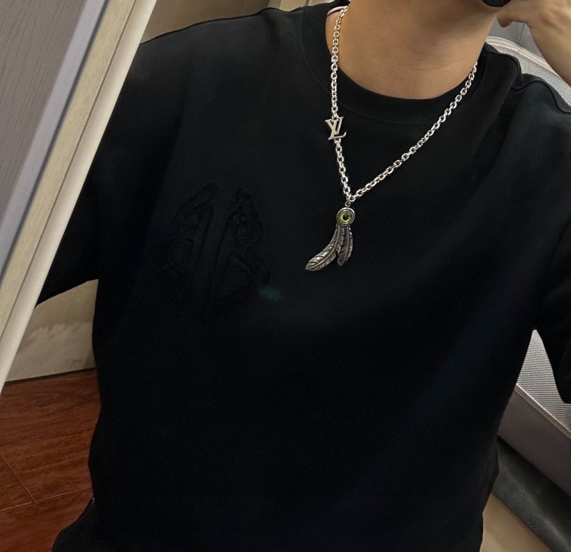 LV Necklaces